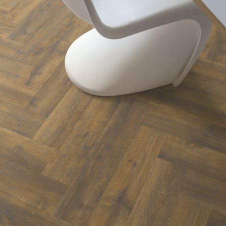 Плитка ПВХ Vorma pad pro V4524-40287 Вековой дуб темный елочка 630x126x6 (Pergo) 0,794 м2